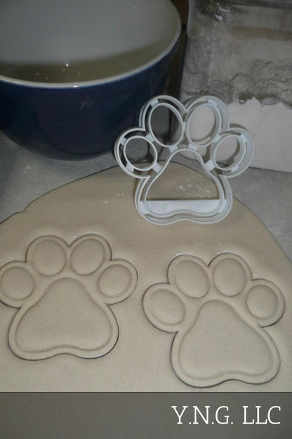 Large Paw Print Dog Cat Wolf Coyote Bobcat Cougar Cookie Cutter USA PR3216