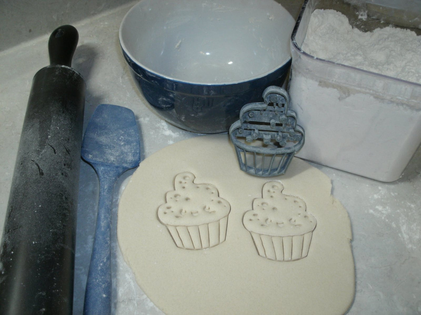Cupcake Small Cake Birthday Wedding Cookie Cutter Made in USA PR618