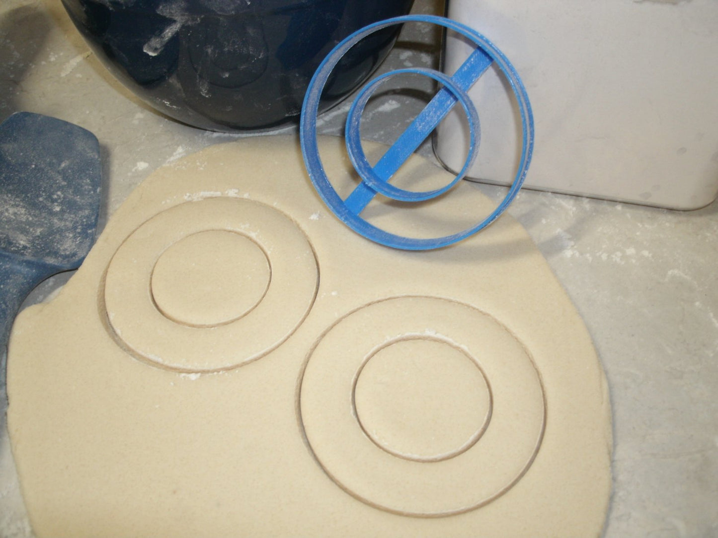 Holiday Christmas Decorating Wreath Truck Tree Set Of 5 Cookie Cutter USA PR1366
