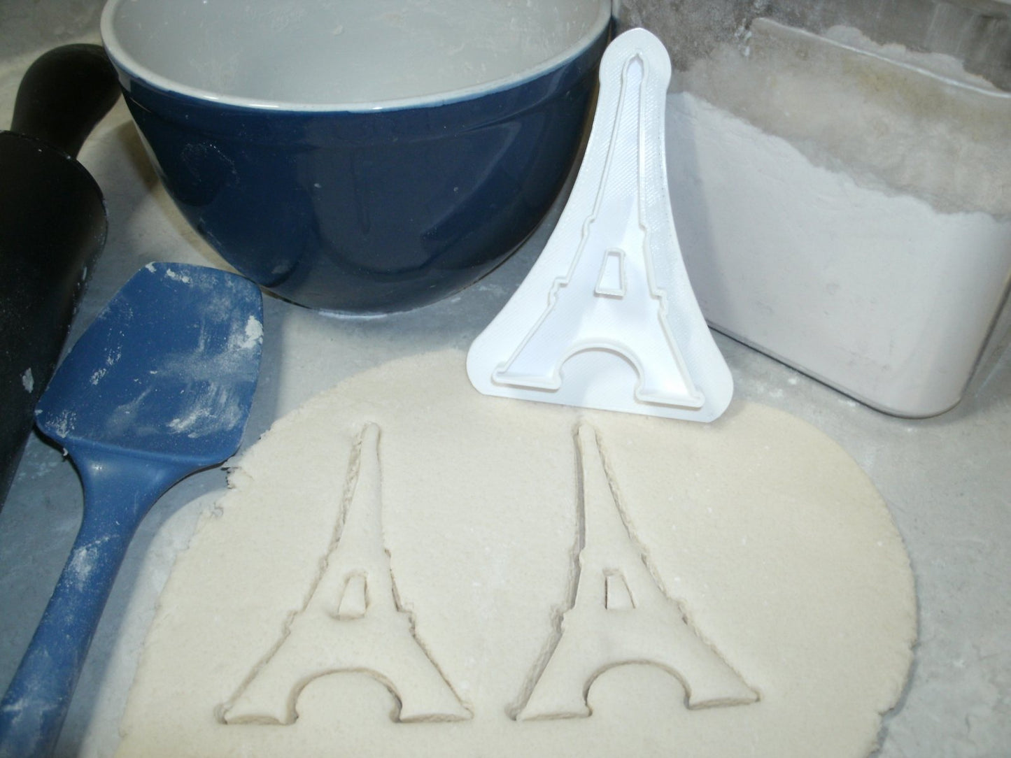 Eiffel Tower Paris France Special Occasion Cookie Cutter Made in USA PR482
