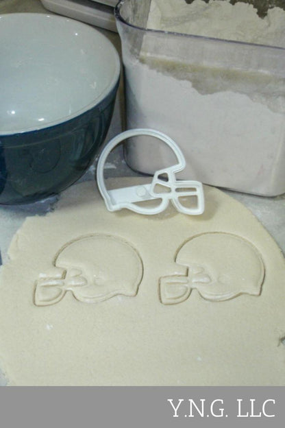Chicago Bears NFL Football Logo Set Of 4 Cookie Cutters USA PR1129