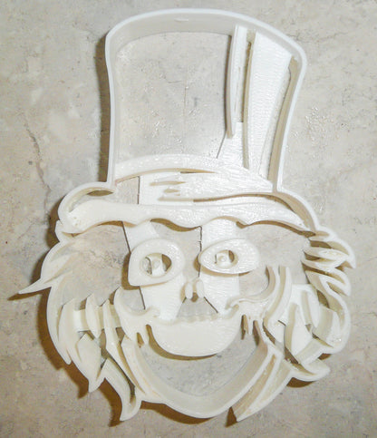 Hatbox Ghost The Haunted Mansion Mystery Movie Cookie Cutter Made In USA PR958