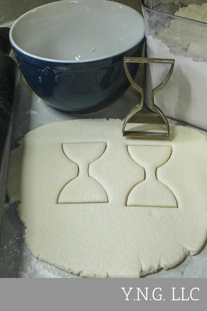 Hourglass Sandglass Sand Timer Clock Measure Cookie Cutter Made in USA PR856