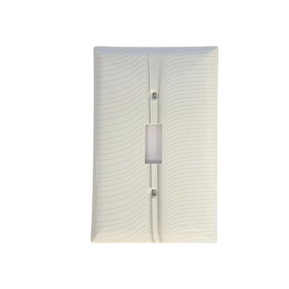 Geometric Design Single Toggle Light Switch Cover Wall Plate White LA143-PWP2