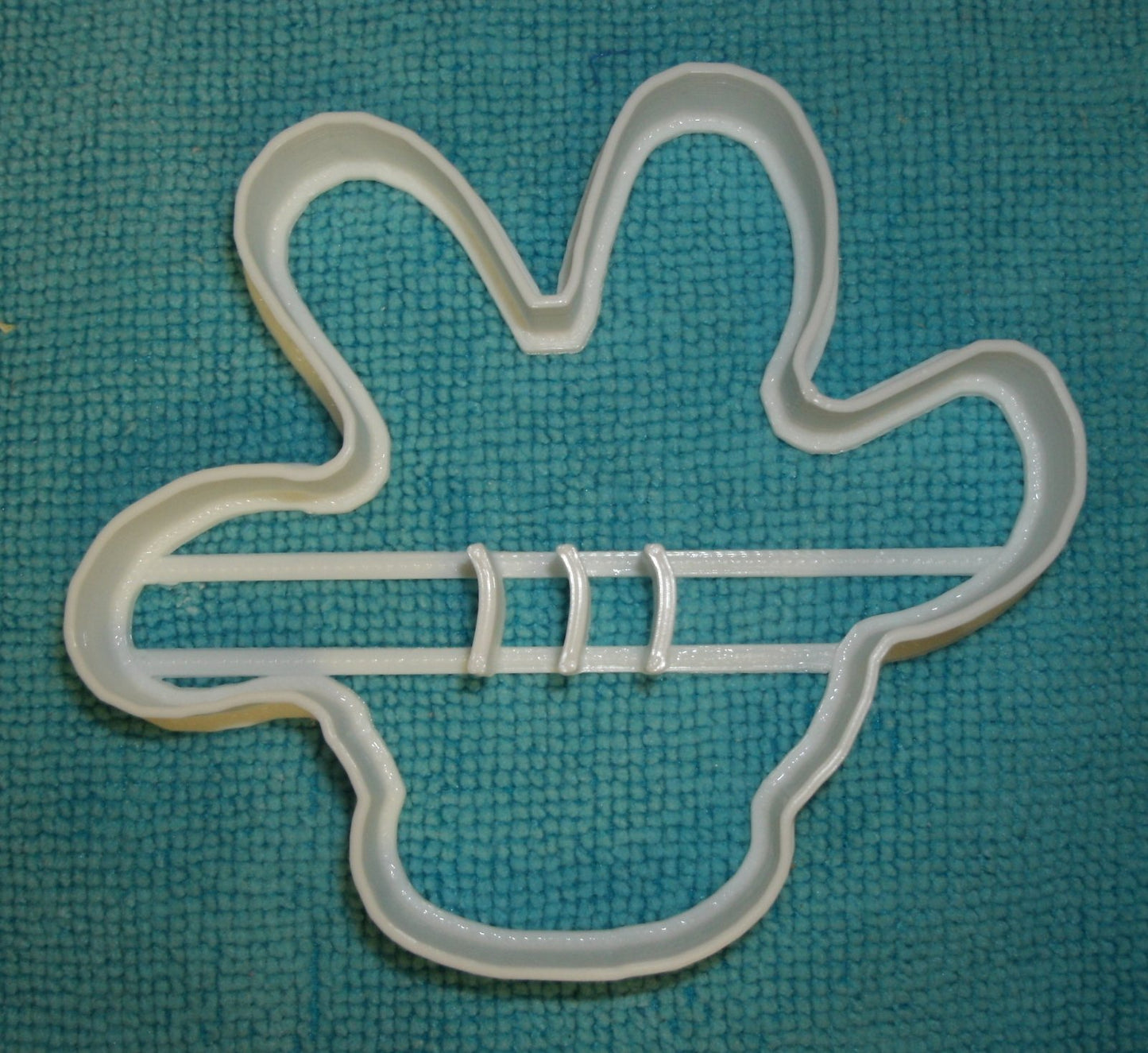 6x Mickey Mouse Glove Fondant Cutter Cupcake Topper Size 1.75" USA FD471