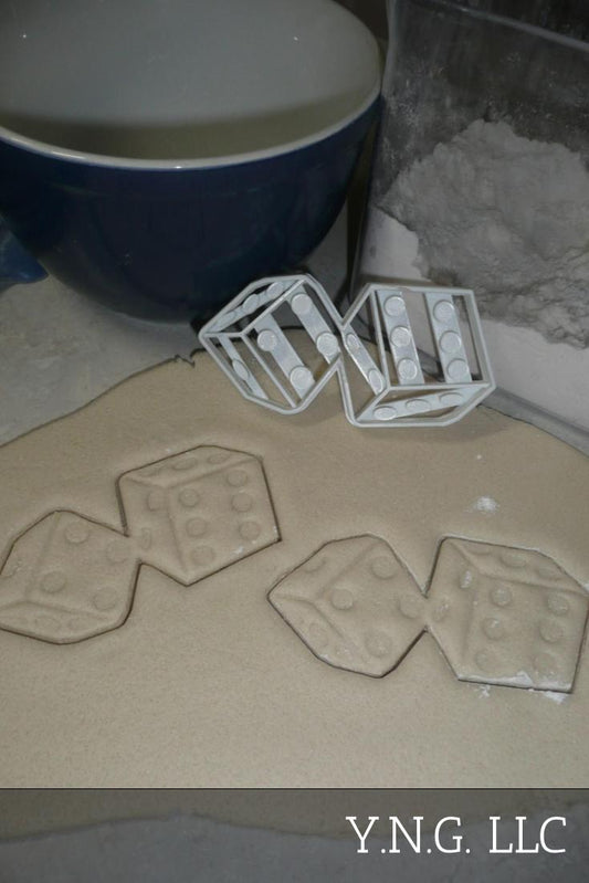 Pair Of Dice Board Game Roll Cards Poker Cookie Cutter Baking Tool USA PR3387