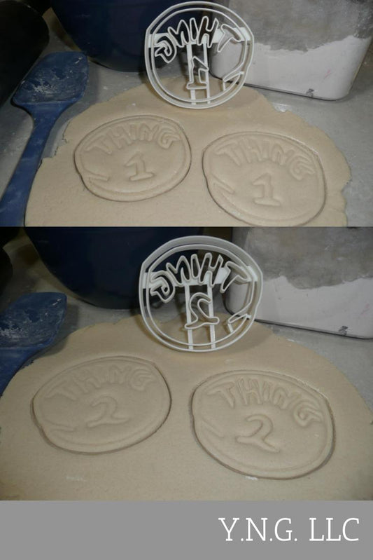 Thing 1 And 2 Cat In The Hat Dr. Seuss Twins Set Of 2 Cookie Cutters USA PR1160