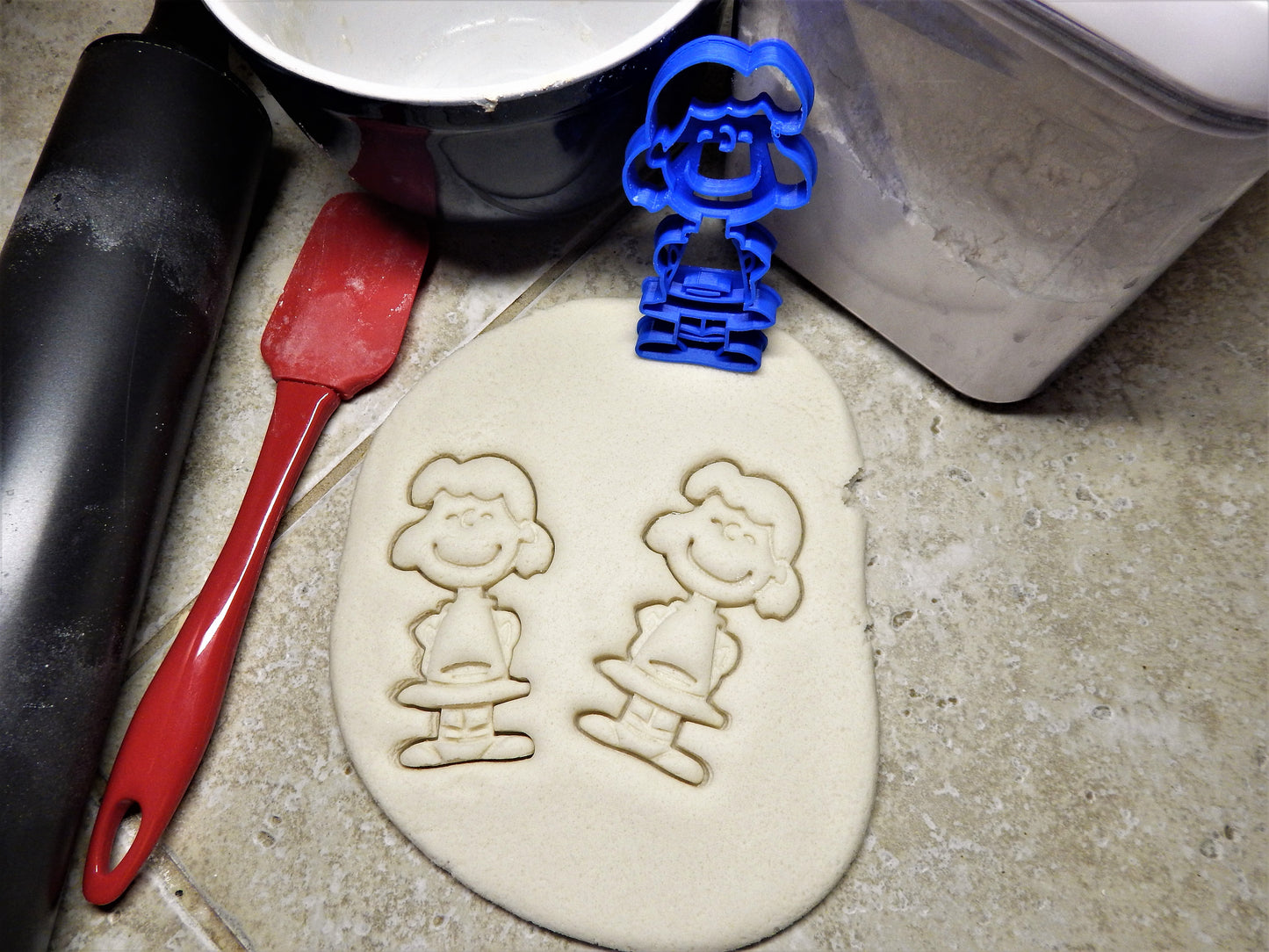 Lucille Lucy Van Pelt Charlie Brown Peanuts Cookie Cutter Made In USA PR2268