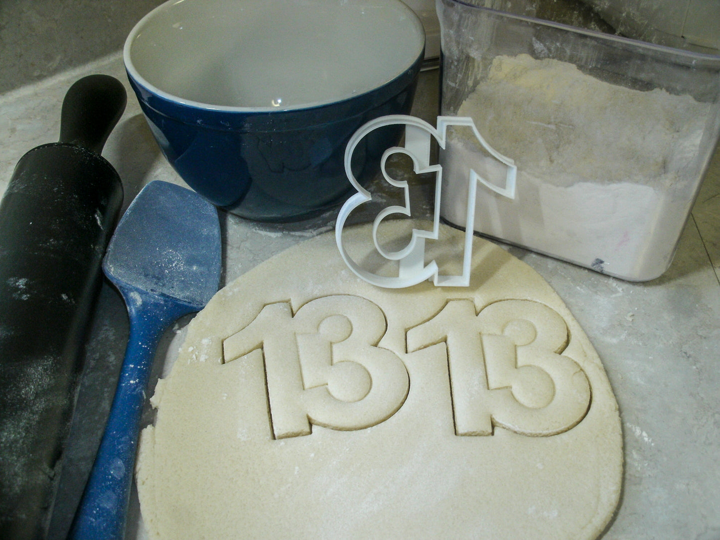 Number 13 Thirteen Lucky Friday Birthday Anniversary Cookie Cutter USA PR108-13