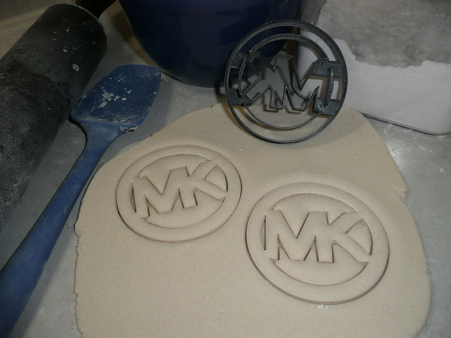 Michael Kors Luxury Fashion Brand MK Logo Cookie Cutter USA PR2884