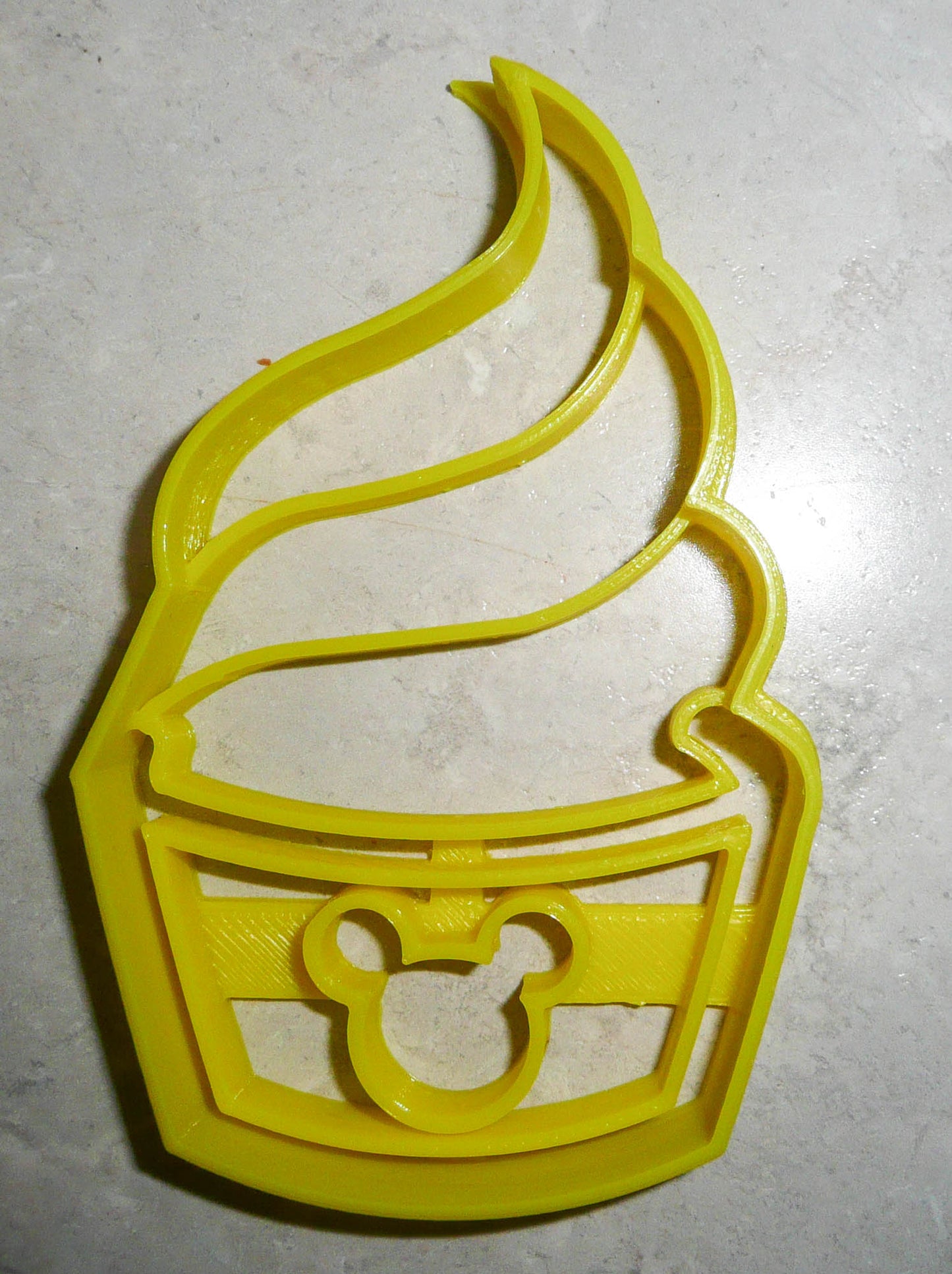 Mickey Mouse Pineapple Whip Frozen Dessert Snack Food Cookie Cutter USA PR3306