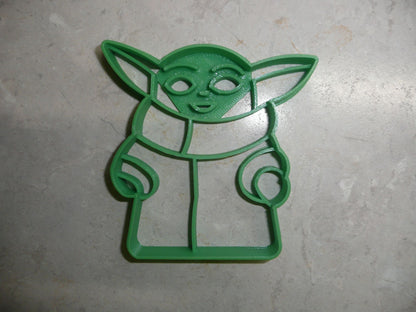 Baby Yoda Adorable Green Space Child Star Wars Cookie Cutter USA PR3321