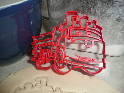 Red the Fire Truck Lightning McQueen Cars Cartoon Cookie Cutter USA PR3379