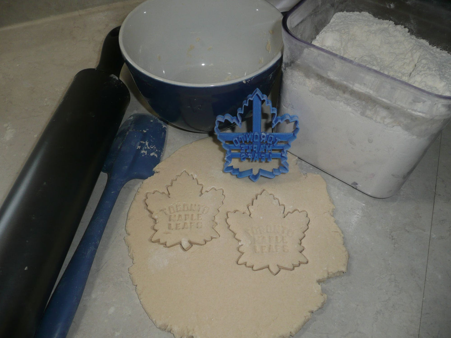 Toronto Maple Leafs Ice Hockey NHL Team Cookie Cutter USA PR4035