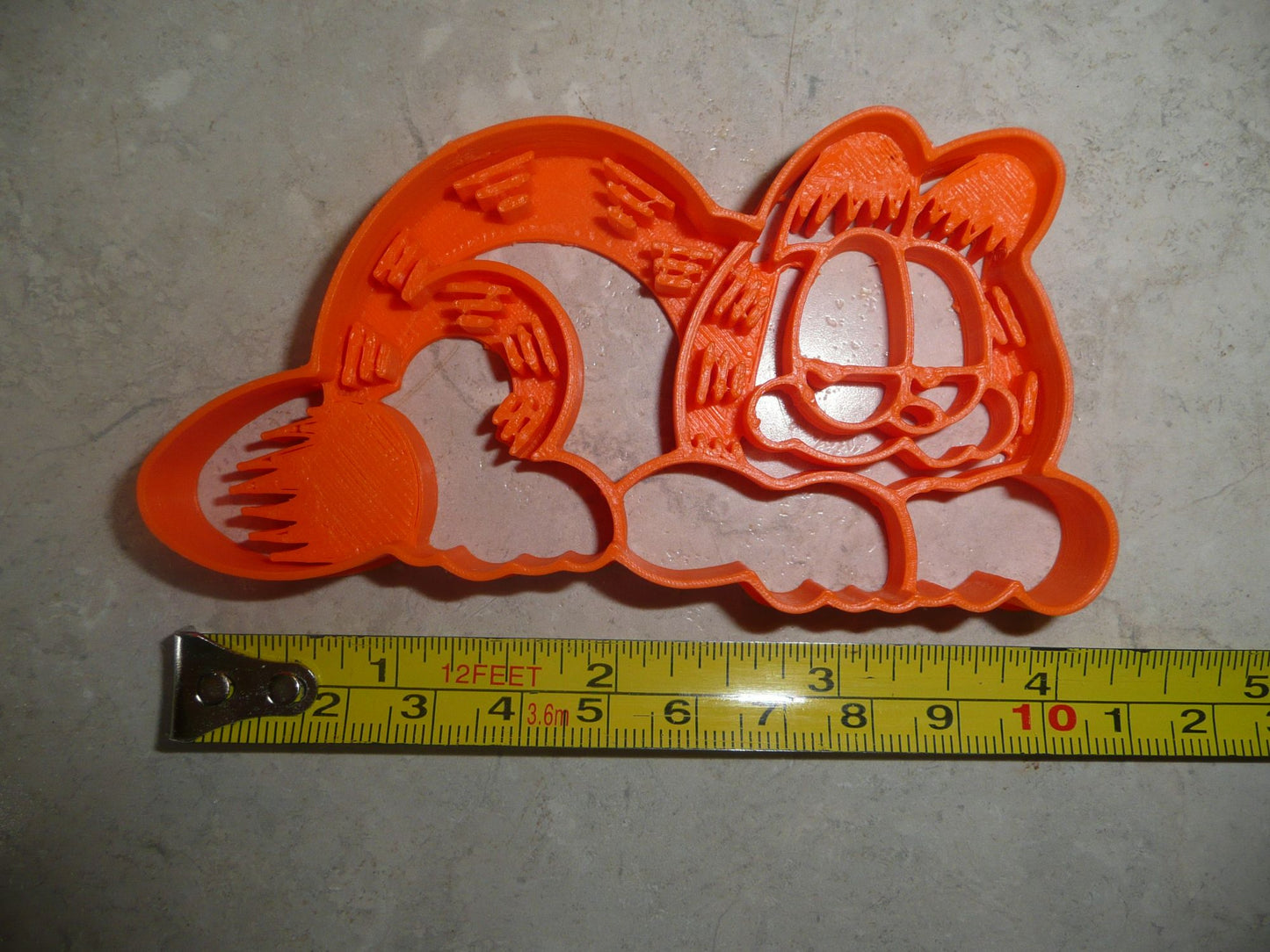 Garfield Laying Down Orange Cat Cartoon Comic Cookie Cutter USA PR4039