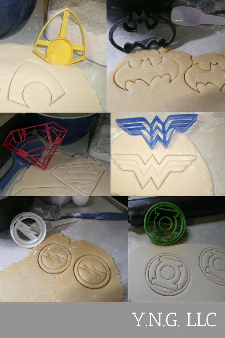 Justice League Superheroes Logos DC Comics Set Of 6 Cookie Cutters USA PR1001
