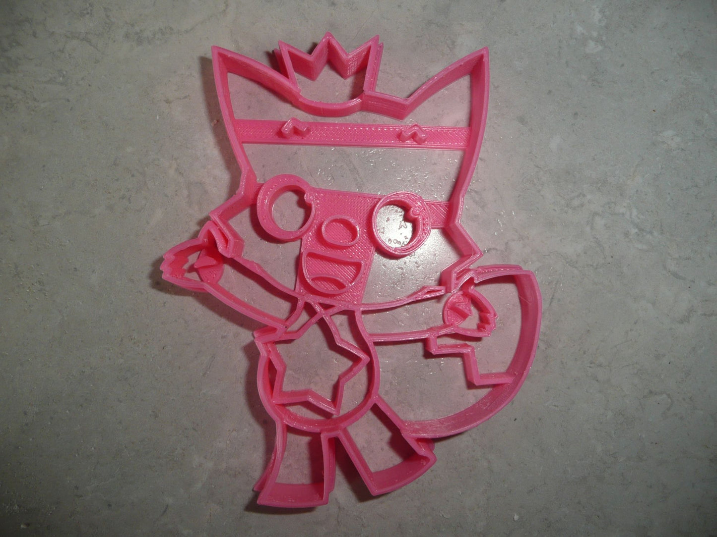 6x Pinkfong Pink Fox With Crown Fondant Cutter Cupcake Topper 1.75 Inch FD3517