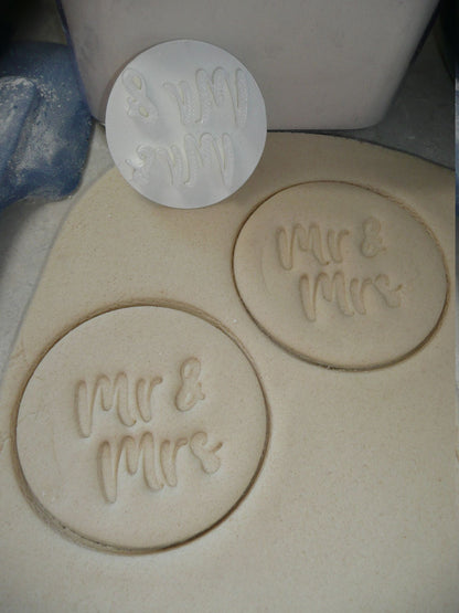 Mr And Mrs Words Fancy Font Shower Wedding Cookie Stamp Embosser USA PR4036