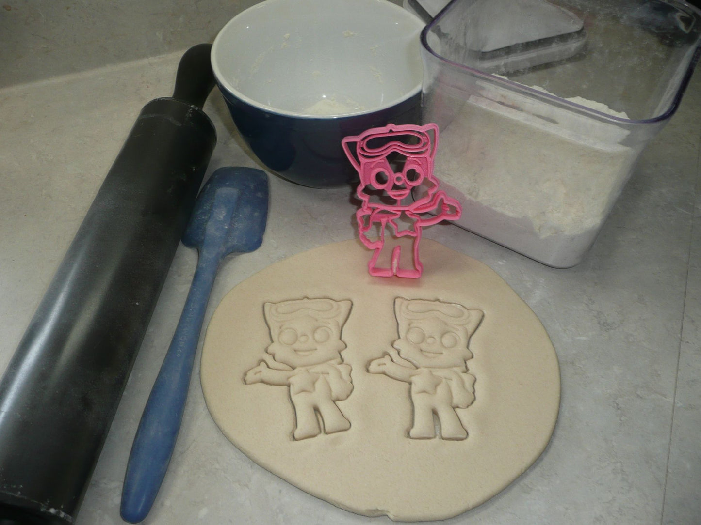 Pinkfong and Swim Goggles Baby Shark Song Cookie Cutter Made in USA PR4149