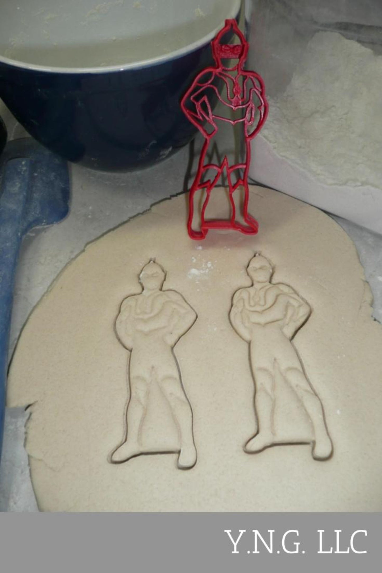Ultraman Full Body Alien Earth Protector Cookie Cutter USA PR4246