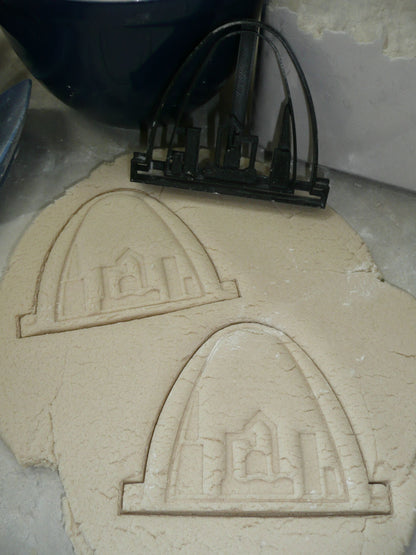 St Louis Gateway Arch Missouri Tourist Landmark Cookie Cutter Made in USA PR4413