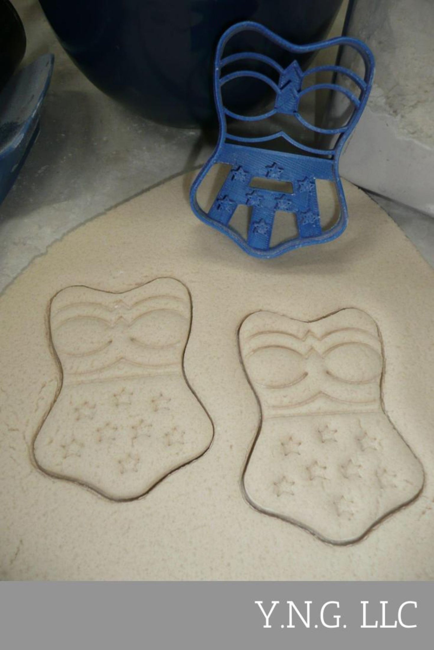 Wonder Woman Corset Superhero DC Comics Cookie Cutter USA PR4455