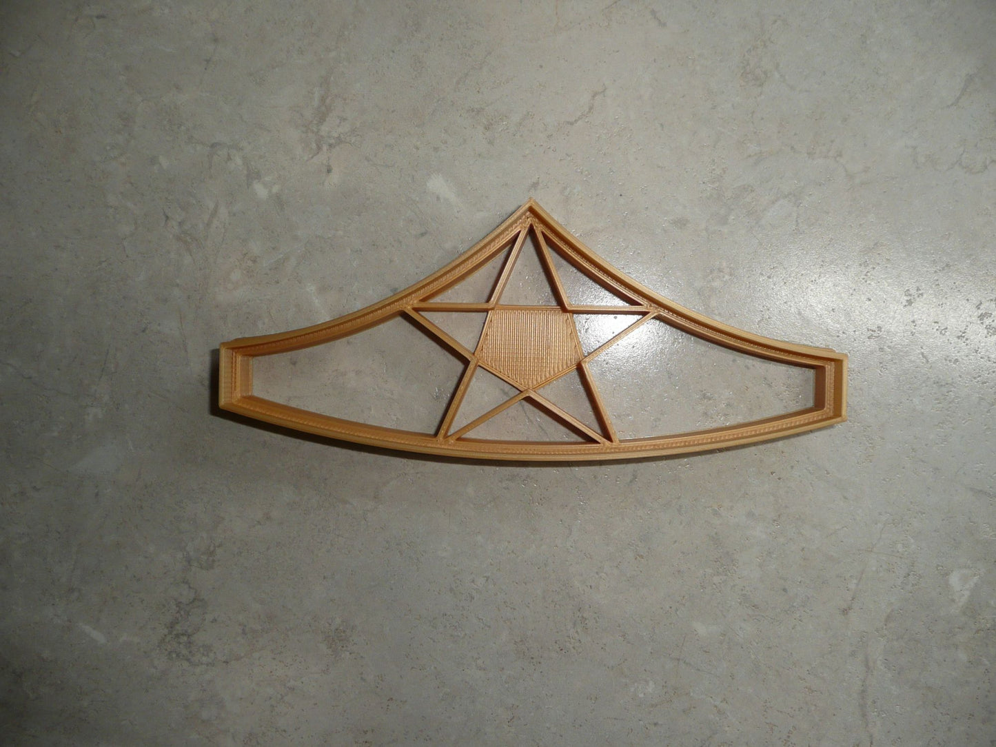 Wonder Woman Tiara Superhero DC Comics Cookie Cutter USA PR4457