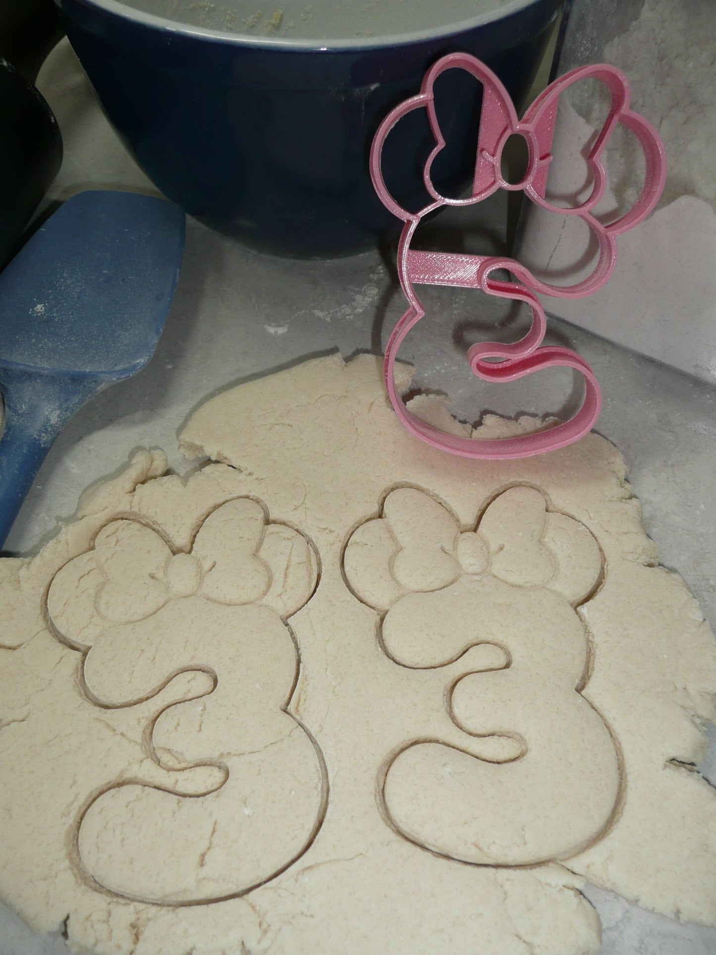 Minnie Mouse Themed Number Three 3 Detailed Cookie Cutter Made In USA PR4553