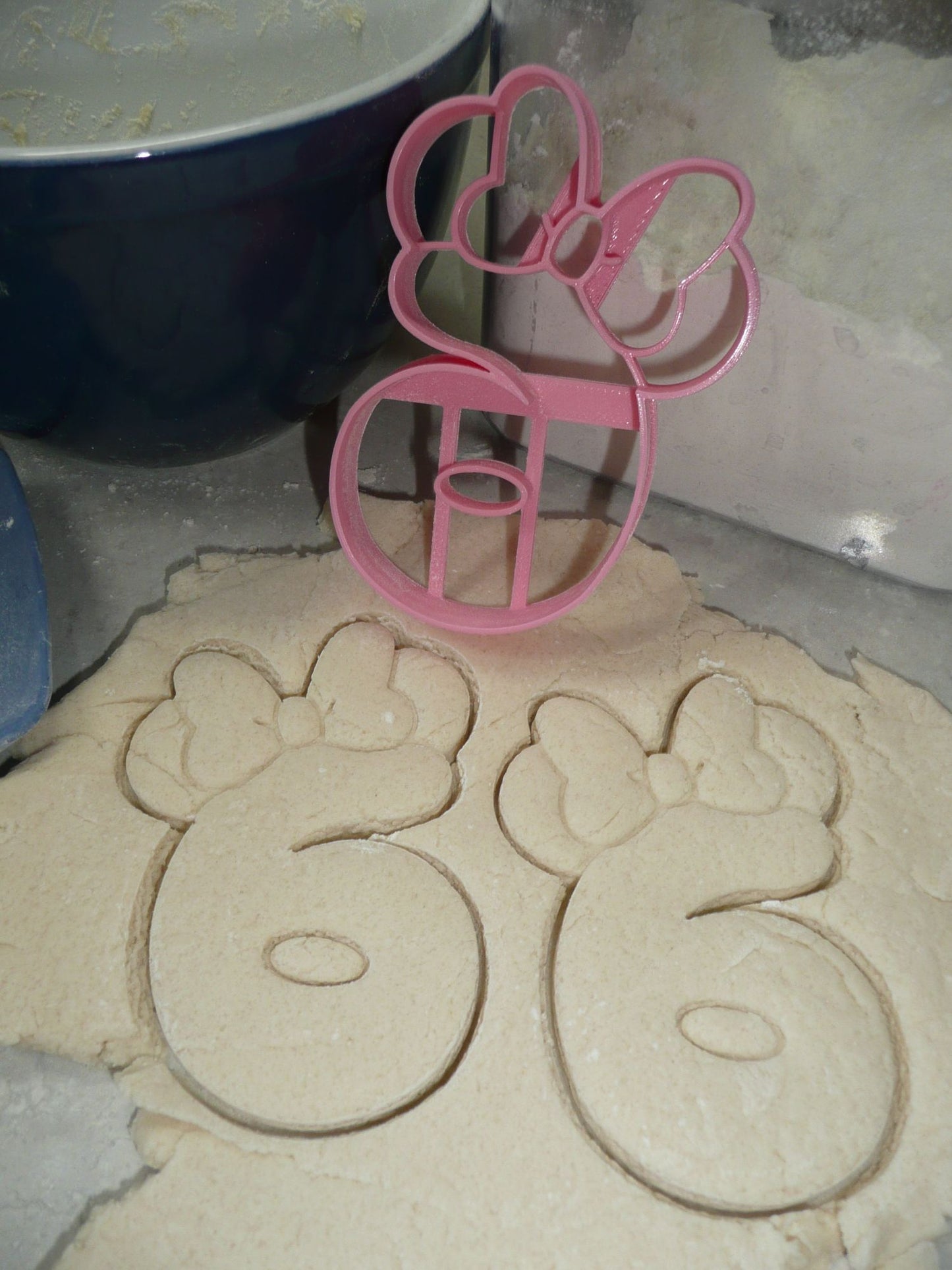 Minnie Mouse Themed Number Six 6 Detailed Cookie Cutter Made In USA PR4556