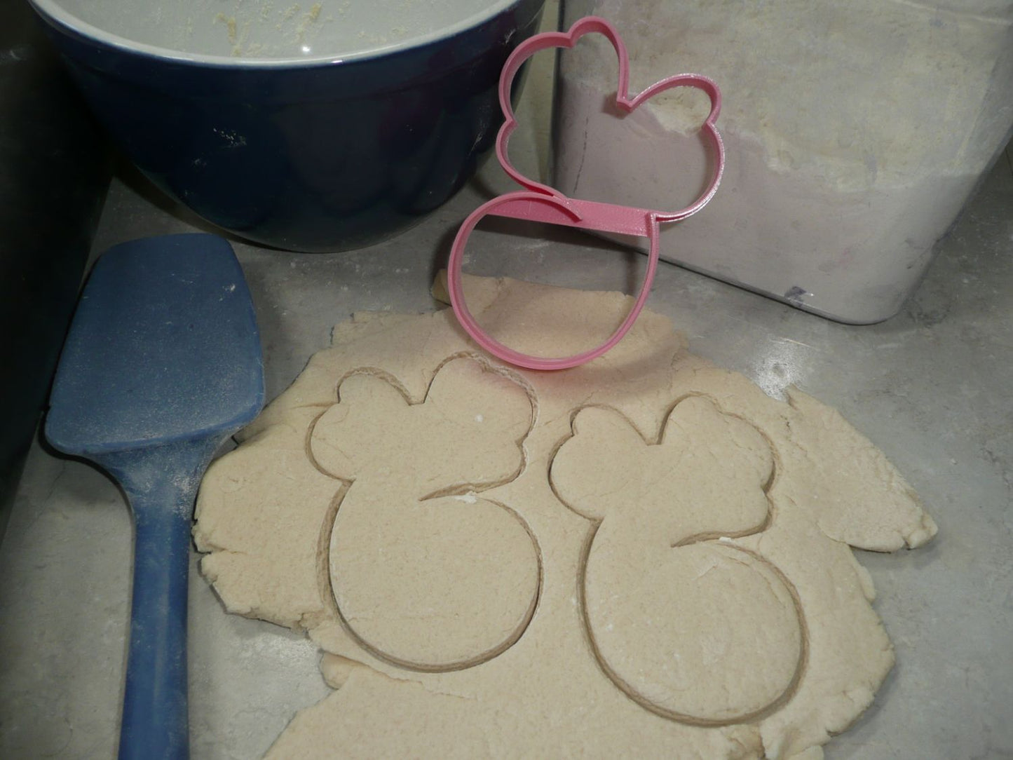 Minnie Mouse Themed Number Six 6 Outline Cookie Cutter Made In USA PR4576