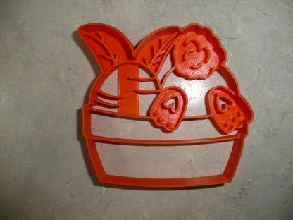 Easter Bunny and Carrot in Flower Pot Cookie Cutter Made in USA PR4740