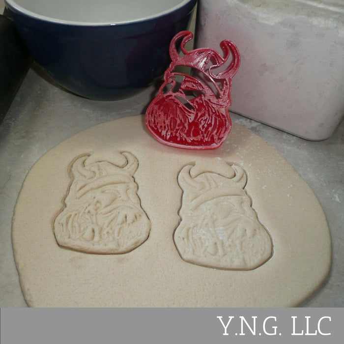 SPORTS / TEAMS FONDANT CUTTERS – Y.N.G. LLC