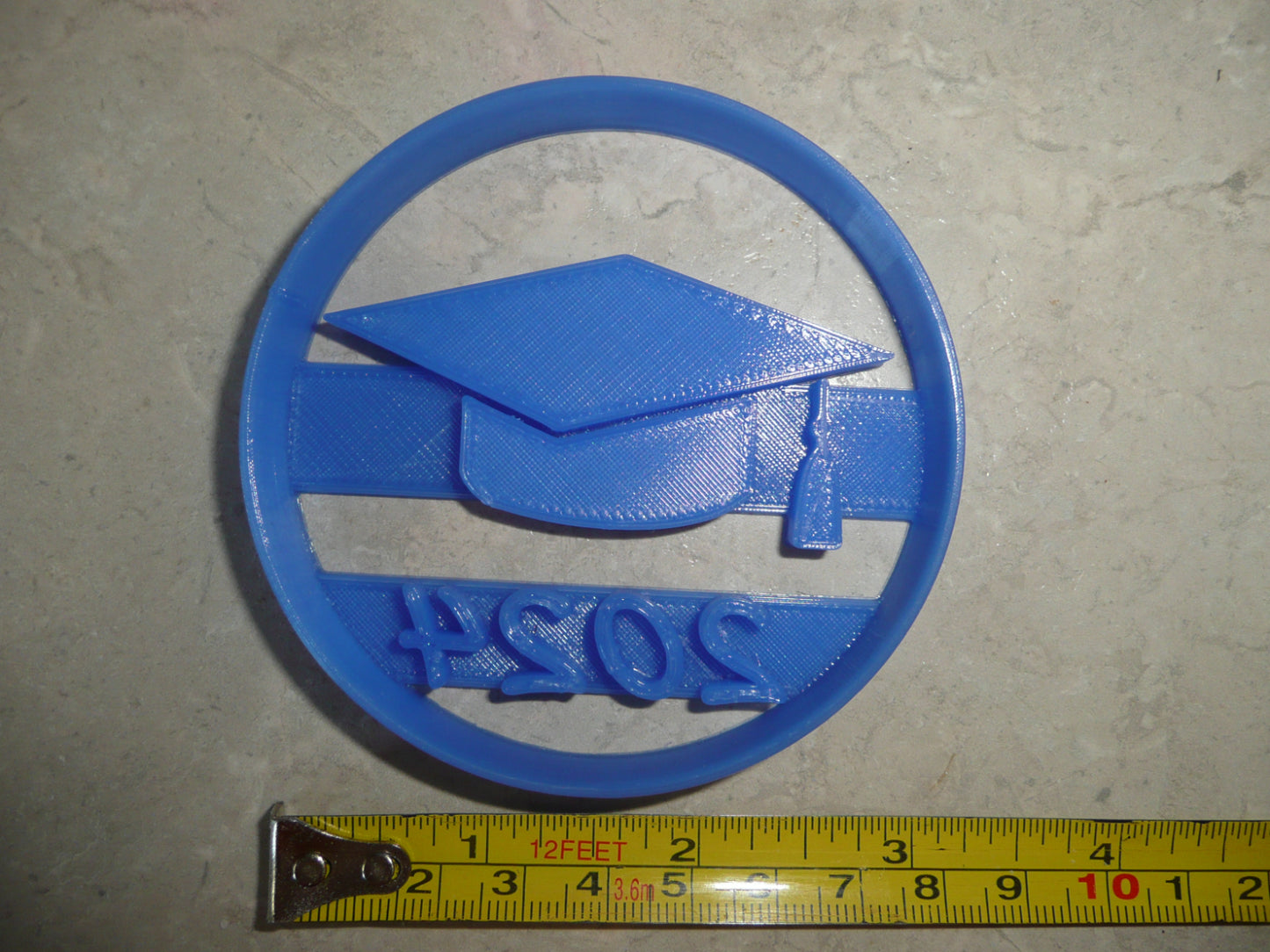 2024 Graduation Cap Tassel Graduating Year Cookie Cutter USA PR4766