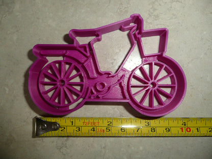 Vintage Retro Cruiser Bike Bicycle With Basket Cookie Cutter Made In USA PR4917