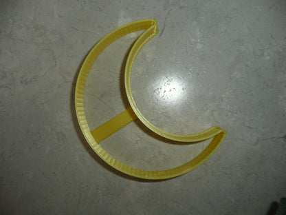 Crescent Moon Shape Outline Cookie Cutter Made in USA PR4941