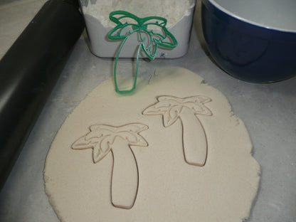 Palm Tree Leaning With Detailed Leaves Tropical Cookie Cutter Made In USA PR4967