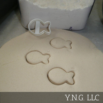 White Goldfish Cracker 1.5 Inch Outline Cookie Cutter Made In USA PR4973