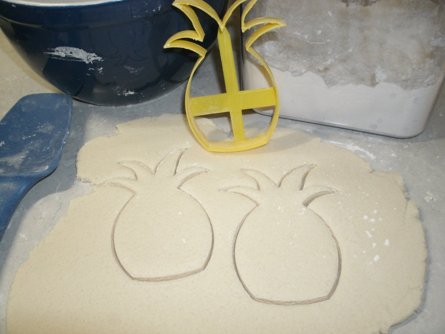 Pineapple Tropical Fruit Special Occasion Cookie Cutter Made in USA PR690