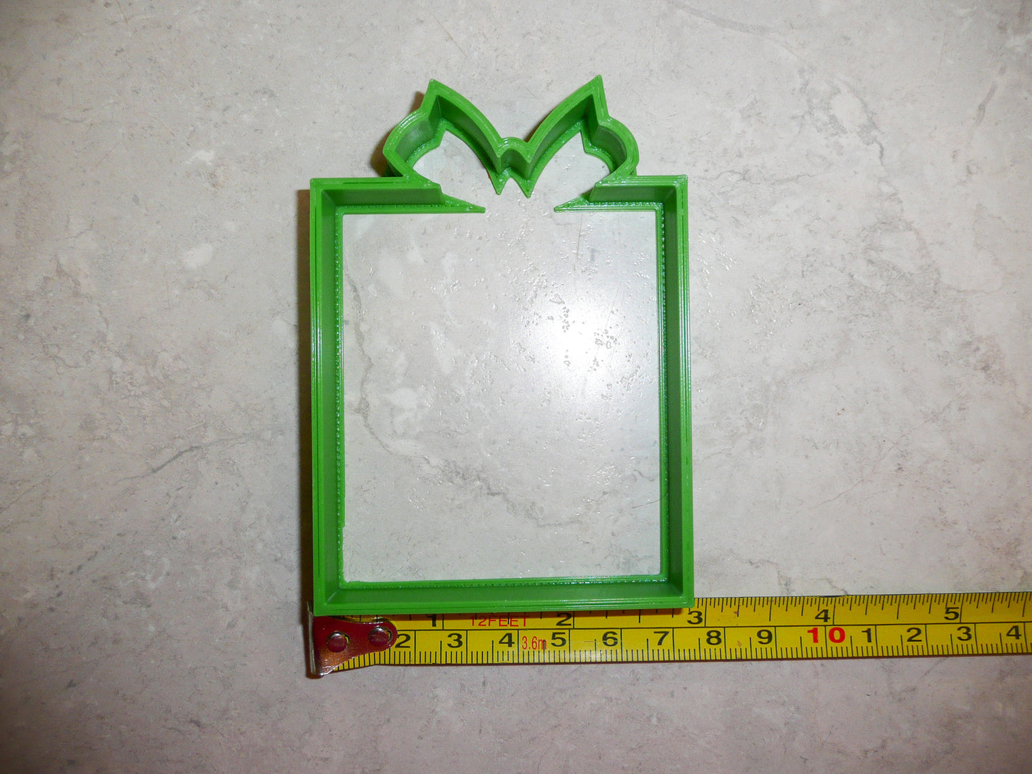 Present Christmas Gift Holiday Birthday Cookie Cutter Special Occasion USA PR176