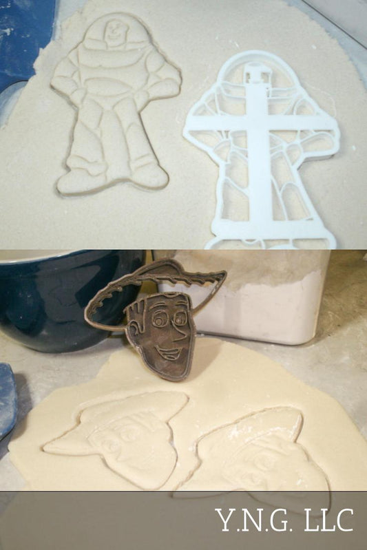 Buzz Lightyear And Woody Toy Story Movie Set Of 2 Cookie Cutters USA PR1002