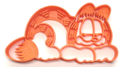 6x Garfield Laying Down Fondant Cutter Cupcake Topper 1.75 IN USA FD4039