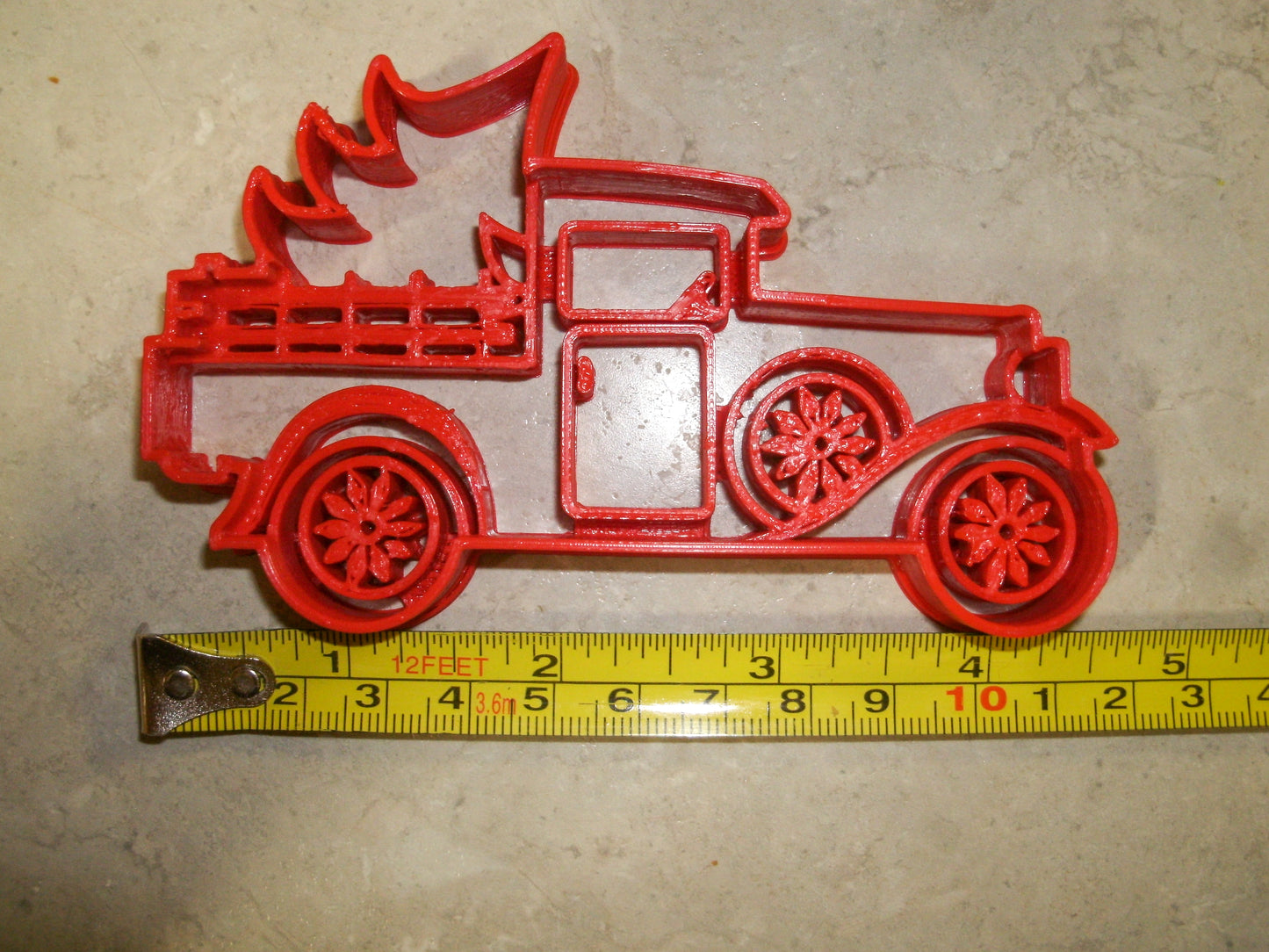 Vintage Classic Pickup Truck With Christmas Tree Cookie Cutter USA PR2237