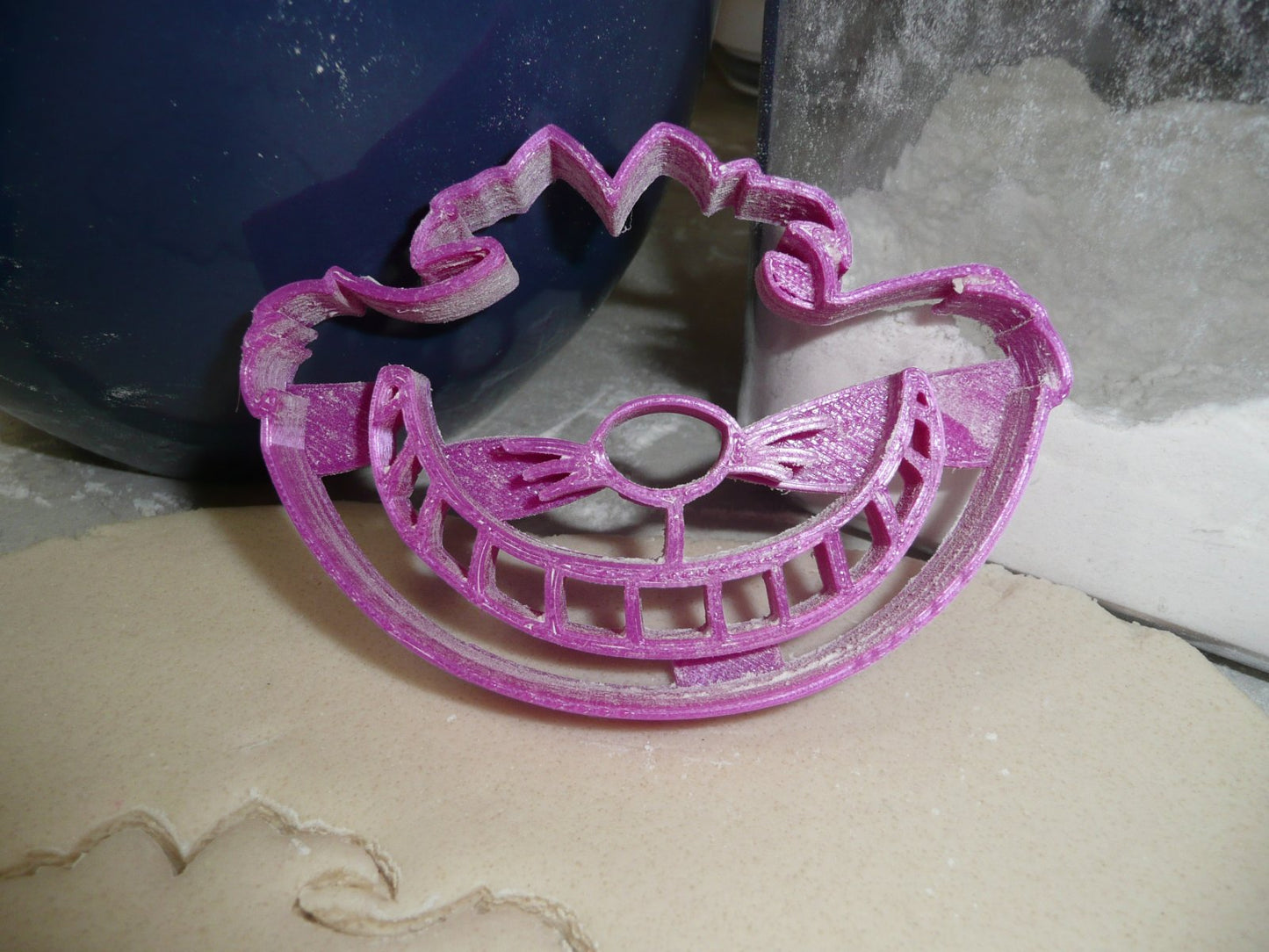 Cheshire Cat Alice Adventures In Wonderland Cookie Cutter Made In USA PR2345