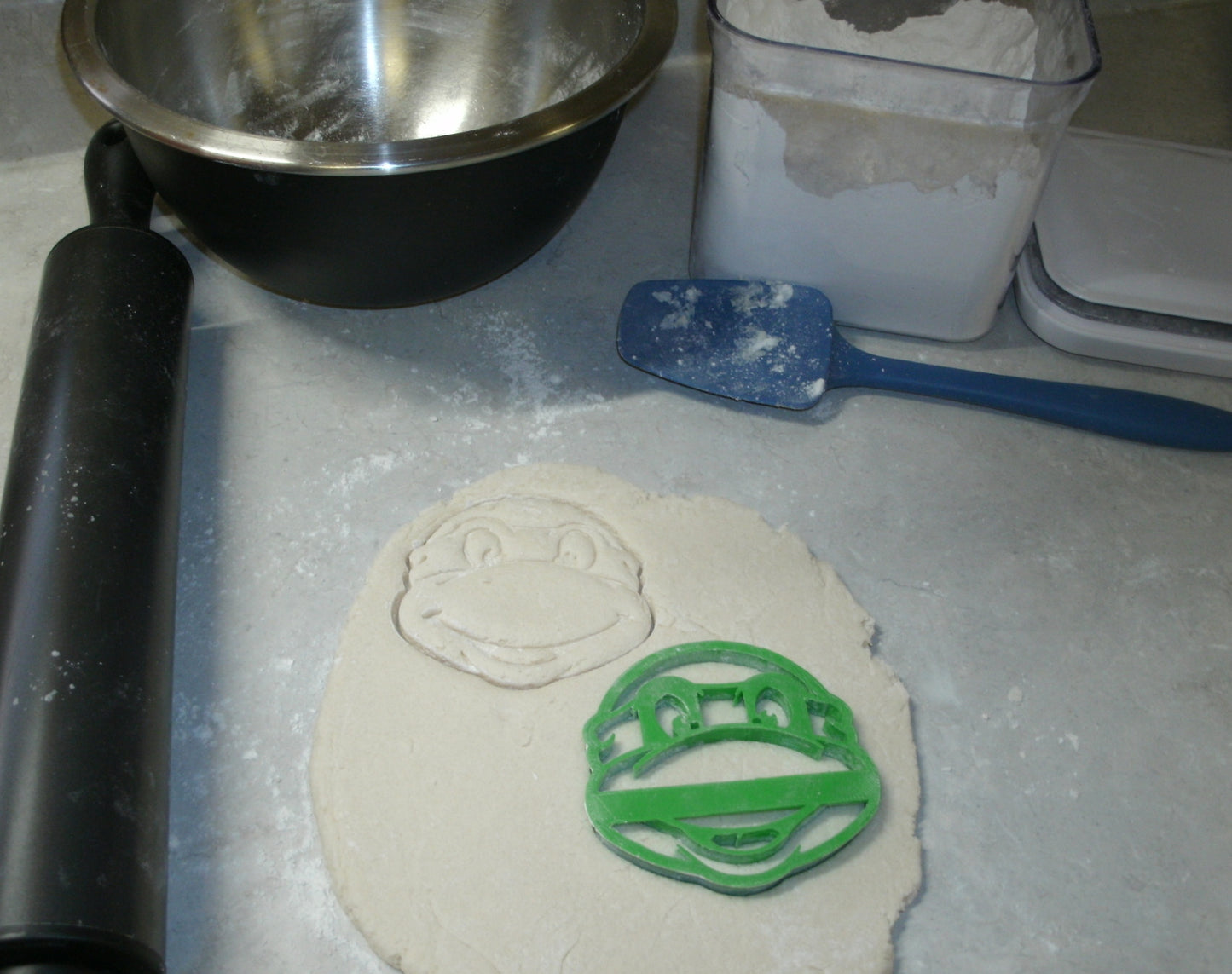 TMNT Teenage Mutant Ninja Turtle Face Cookie Cutter Made in USA PR484