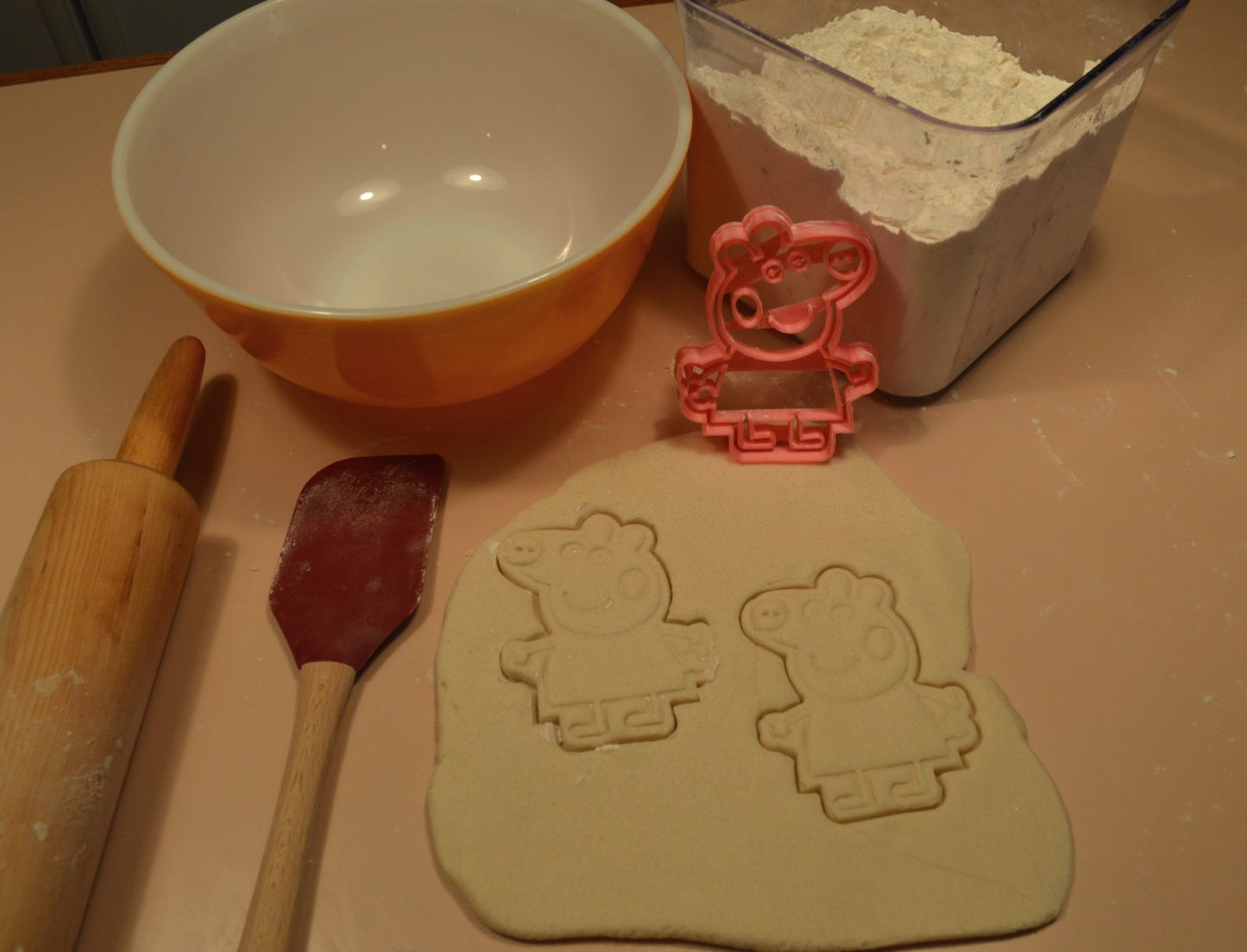 Peppa Pig Full Body Detailed Cartoon Character Cookie Cutter USA PR2640