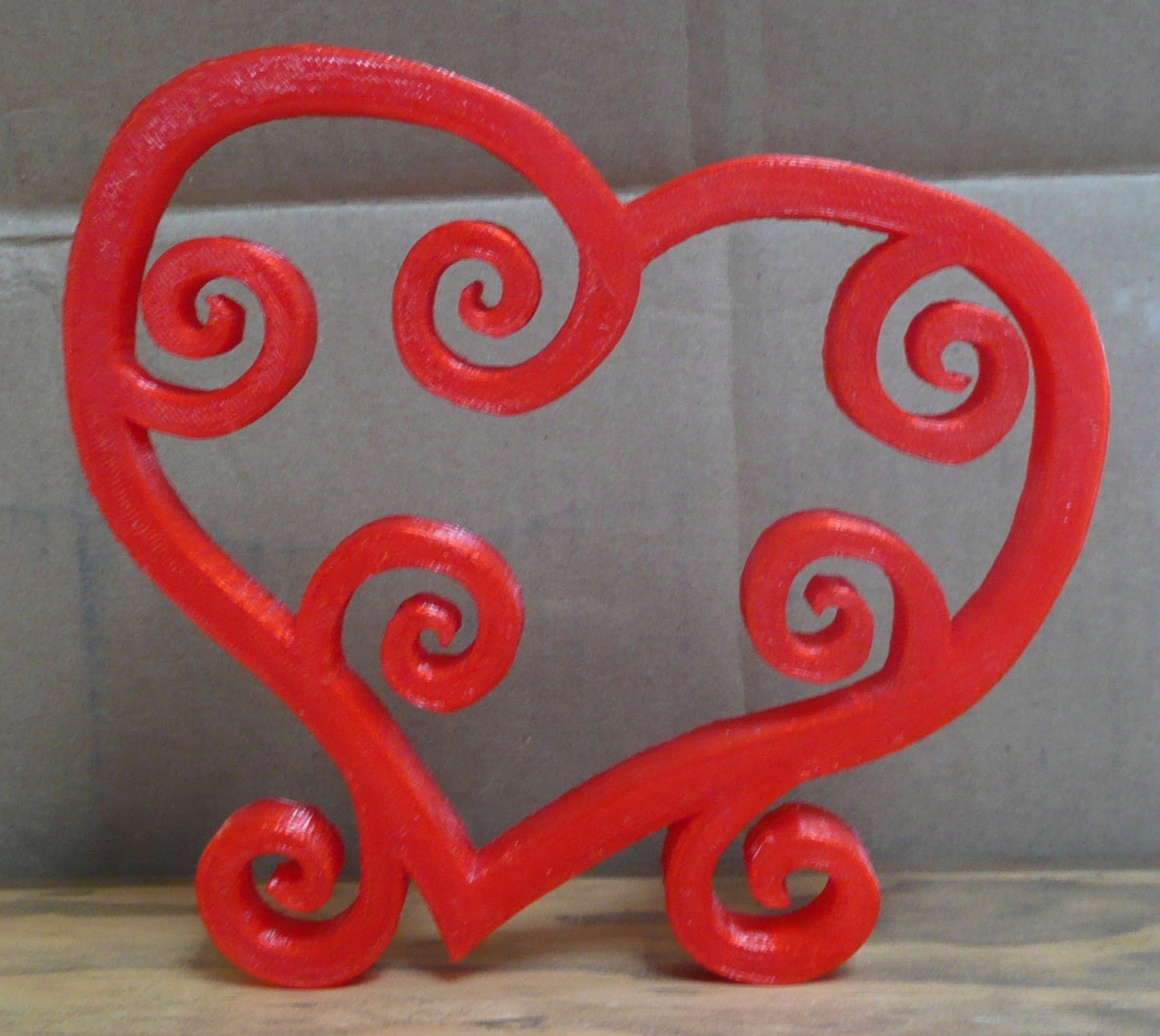 Valentine Heart Swirls Scrolls Stand Home Decor Made in USA PR234