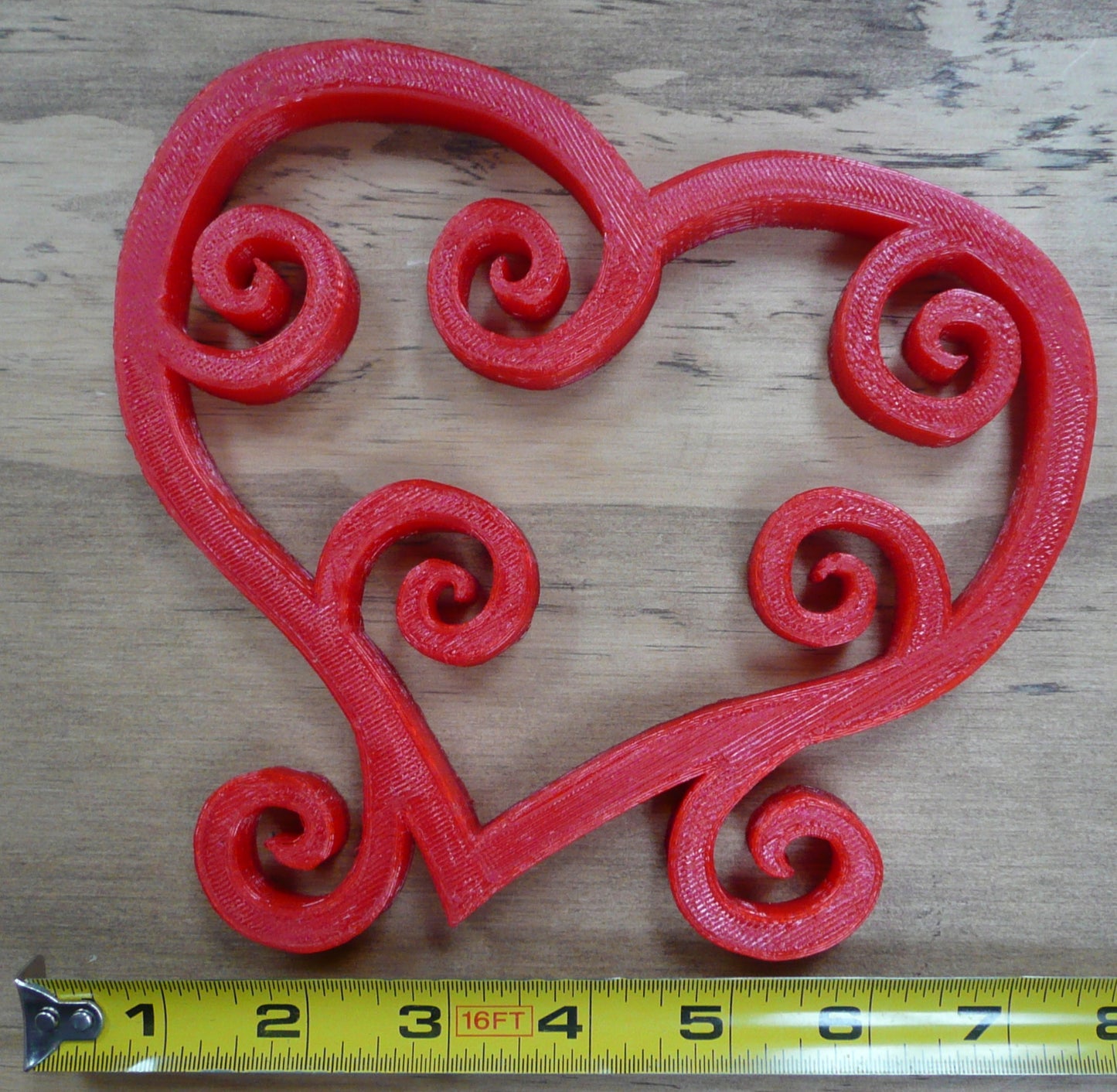 Valentine Heart Swirls Scrolls Stand Home Decor Made in USA PR234
