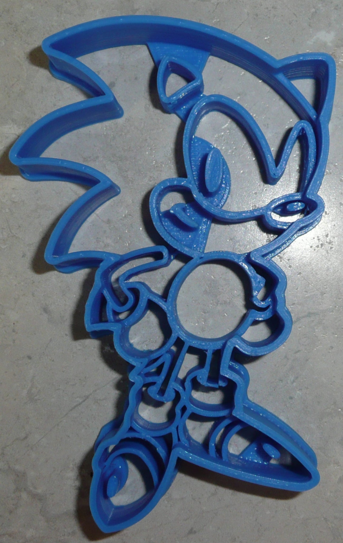 6x Sonic the Hedgehog Fondant Cutter Cupcake Topper Size 1.75" USA FD2468