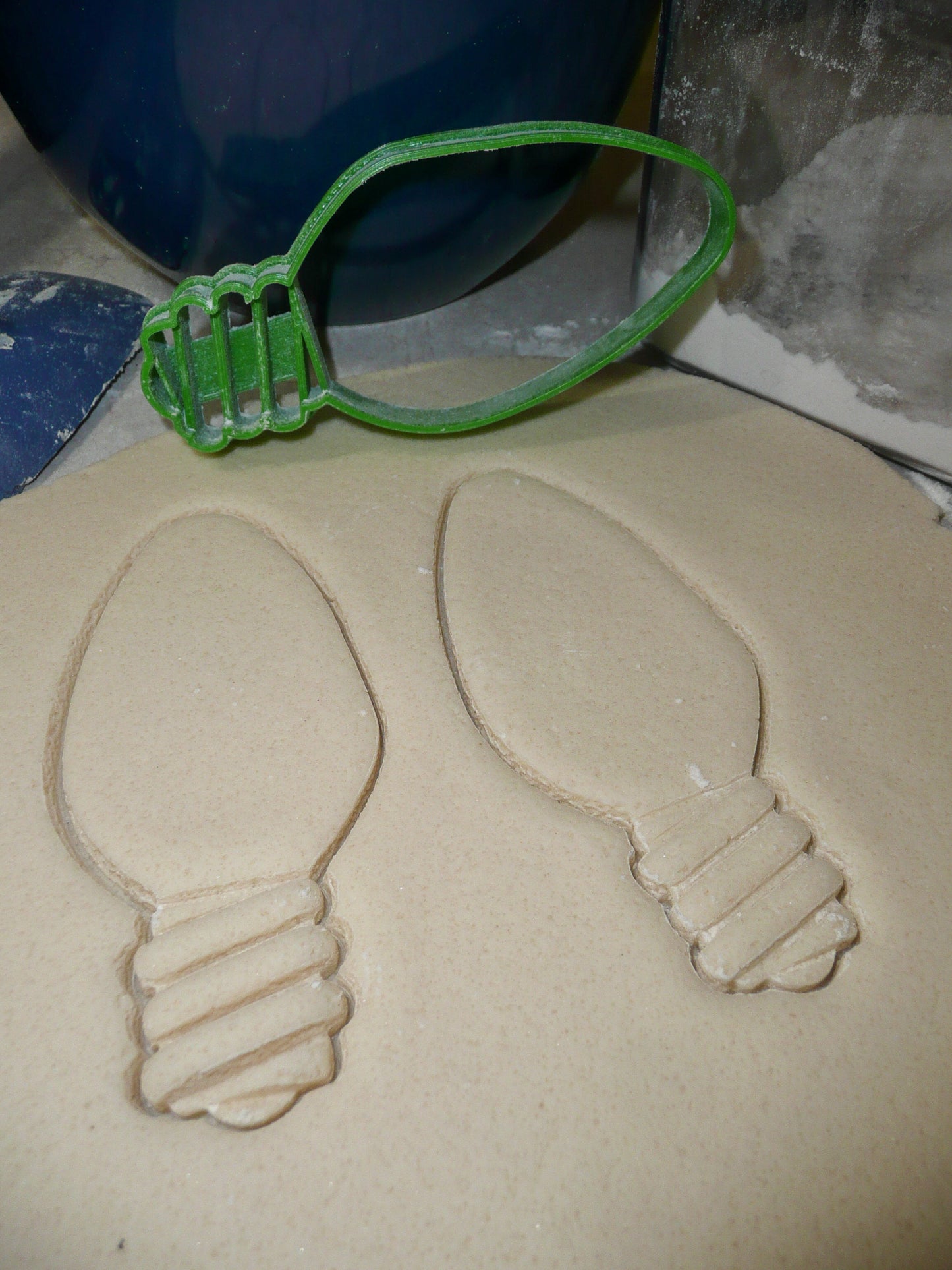 Christmas Bulb String Lights Tree Holiday Decor Cookie Cutter Made In USA PR2085