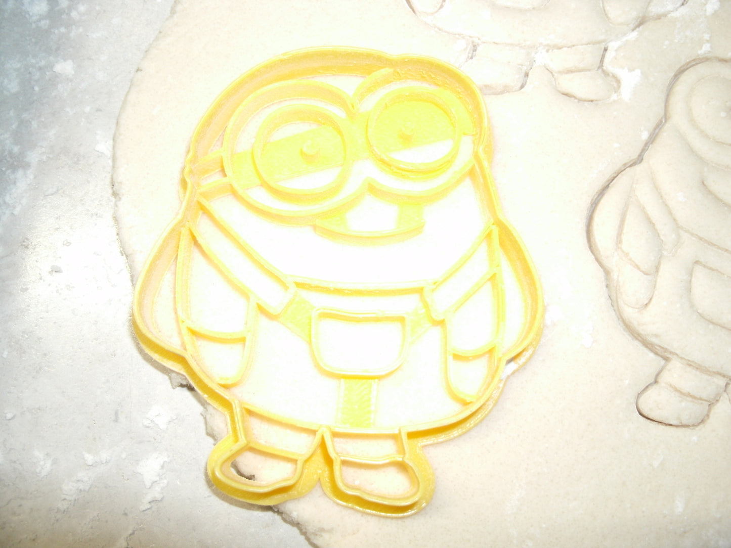 Despicable Me Minion Character Baking Tool Cookie Cutter USA PR427